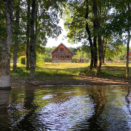 Au Bord Du Lac IV Montigny-en-Morvan Buitenkant foto